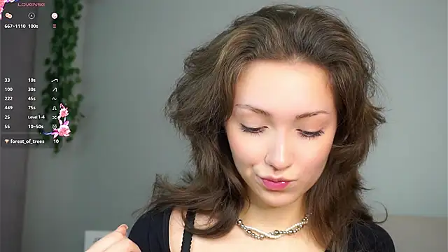 ZeniaBolich online show from November 16, 8:58 pm