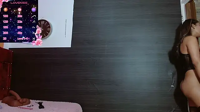 ShadenSx online show from October 4, 6:06 pm