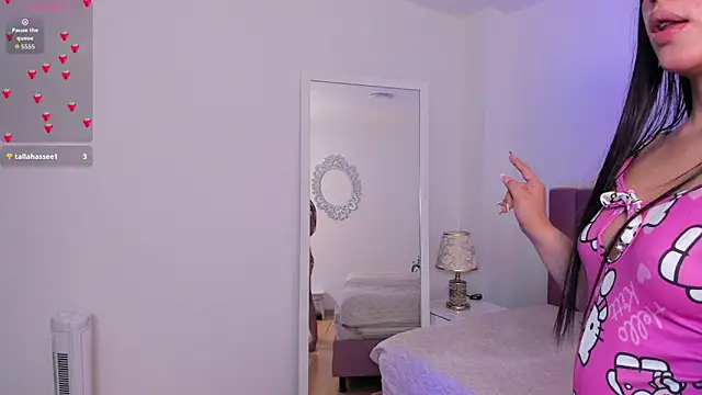 AvaScott  online show from October 7, 5:21 pm