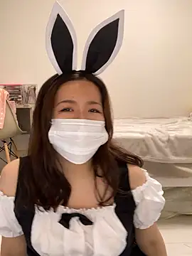 Snapshot of NATSUMI00 chatting on October 31, 5:30 am NATSUMI00 online show from October 31, 5:30 am