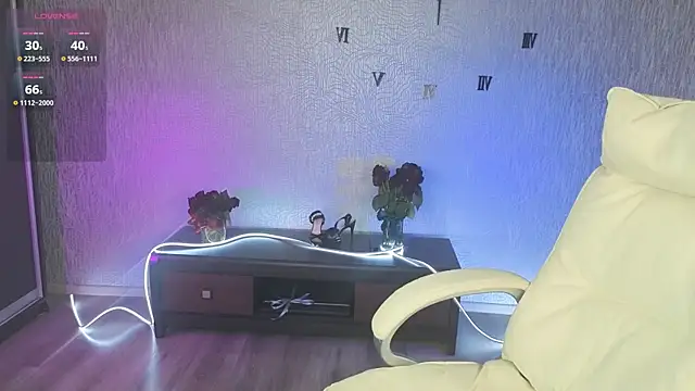 NikkiiStill online show from October 25, 3:14 am