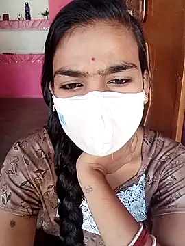 Snapshot of Sharmili_xx chatting on September 25, 6:17 am Sharmili xx online show from September 25, 6:17 am