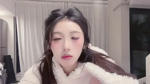 Snapshot of ZhaoZhao-ZM chatting on October 29, 1:13 pm ZhaoZhao-ZM online show from October 29, 1:13 pm