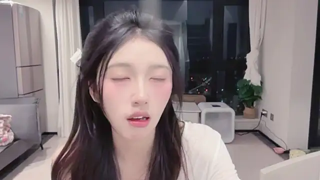 Snapshot of ZhaoZhao-ZM chatting on November 16, 2:00 pm ZhaoZhao-ZM online show from November 16, 2:00 pm