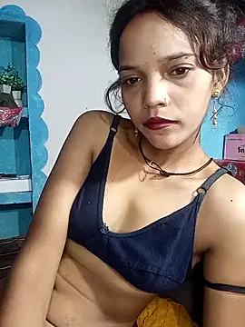 Snapshot of Bebby_Doll chatting on September 11, 4:01 am Bebby Doll online show from September 11, 4:01 am