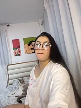 Snapshot of Sweet_and_Rous0 chatting on October 5, 3:49 am Sweet and Rous0 online show from October 5, 3:49 am