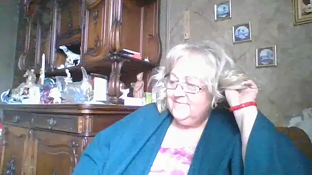 Snapshot of Lala-Love56 chatting on September 16, 6:47 am Lala-Love56 online show from September 16, 6:47 am