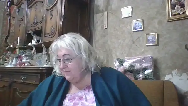 Snapshot of Lala-Love56 chatting on September 19, 7:47 pm Lala-Love56 online show from September 19, 7:47 pm