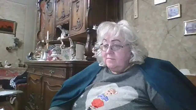 Snapshot of Lala-Love56 chatting on October 18, 7:36 pm Lala-Love56 online show from October 18, 7:36 pm