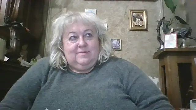 Snapshot of Lala-Love56 chatting on November 2, 10:34 pm Lala-Love56 online show from November 2, 10:34 pm