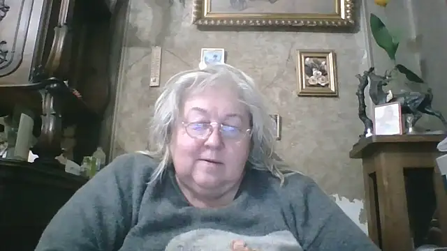 Snapshot of Lala-Love56 chatting on November 10, 11:04 pm Lala-Love56 online show from November 10, 11:04 pm