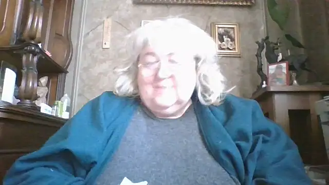 Snapshot of Lala-Love56 chatting on November 14, 9:19 am Lala-Love56 online show from November 14, 9:19 am