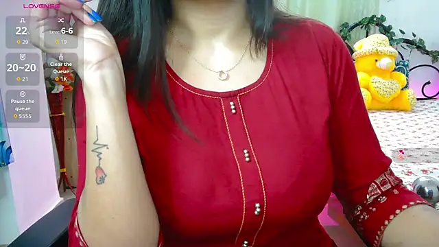 WildDimpi 0 online show from September 19, 1:23 pm