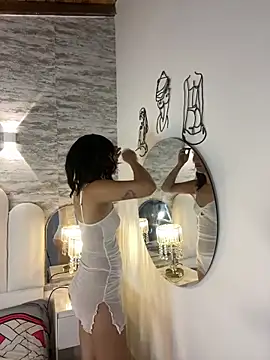 Kristy1  online show from September 21, 11:01 am