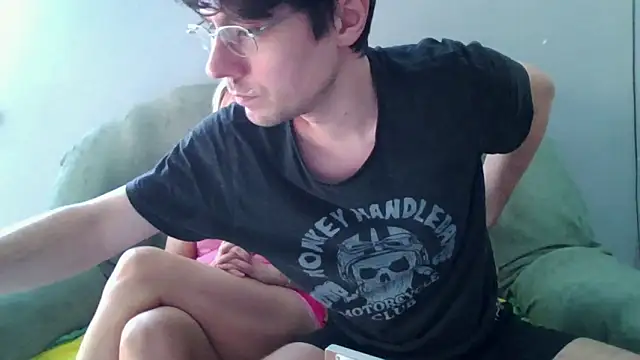 Eric Basilio online show from September 26, 11:47 am