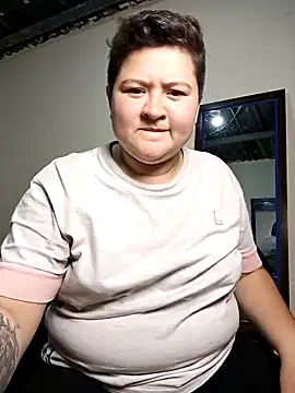 Noha Whiitee online show from October 22, 11:37 pm