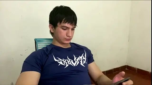 ErickWalton online show from October 14, 5:08 am