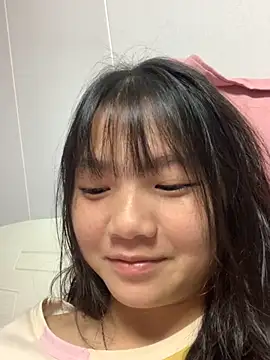 Emlyly-18 online show from September 21, 1:13 pm