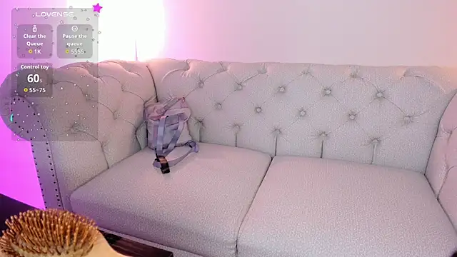 Samira hatem online show from November 13, 7:35 pm