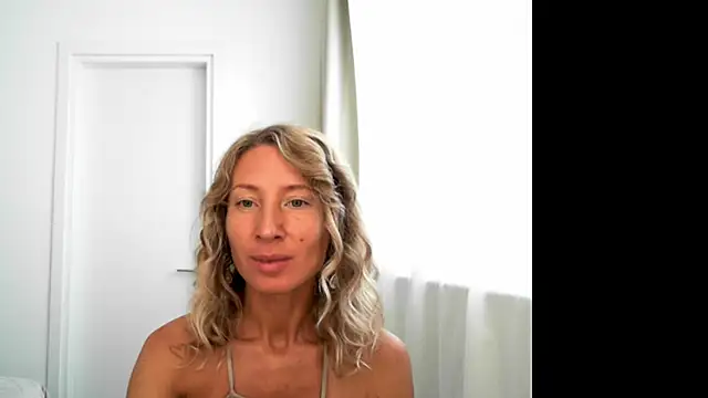 Paevoa online show from October 9, 7:17 am