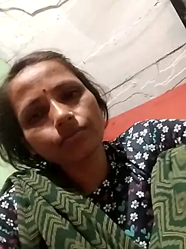 KIRTI12 HOT online show from October 3, 3:42 pm