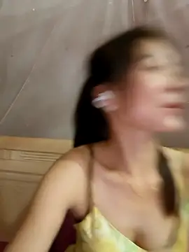 Yumyum kiw online show from October 23, 12:43 am