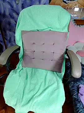 Snapshot of LadyMaiMai chatting on November 21, 12:54 am LadyMaiMai online show from November 21, 12:54 am