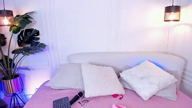 Snapshot of Dafne_Hillss chatting on November 10, 1:43 pm Dafne Hillss online show from November 10, 1:43 pm