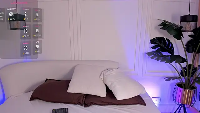 Snapshot of Dafne_Hillss chatting on November 28, 12:52 pm Dafne Hillss online show from November 28, 12:52 pm