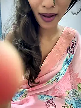 Snapshot of Drive_girl chatting on September 30, 11:21 pm Drive girl online show from September 30, 11:21 pm