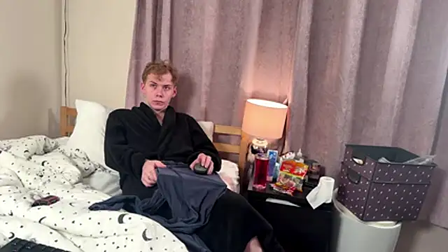 scottishtwink01 online show from November 5, 11:49 pm