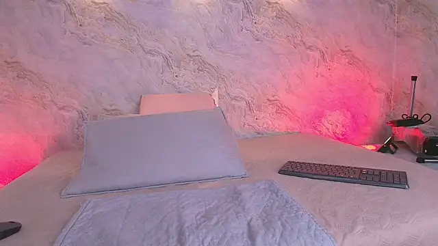 abbyrouss  online show from October 16, 3:07 am