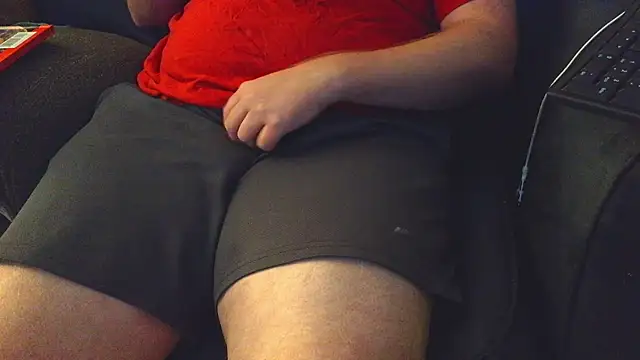 thighguy30 online show from October 20, 5:13 pm