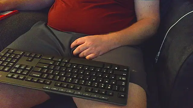 thighguy30 online show from October 21, 6:08 pm