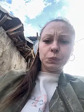 Snapshot of Jessie_Queen_1 chatting on October 24, 10:22 am Jessie Queen 1 online show from October 24, 10:22 am