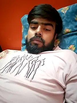 soniriyaa010101 online show from November 5, 9:04 pm