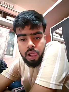 soniriyaa010101 online show from November 26, 1:23 pm