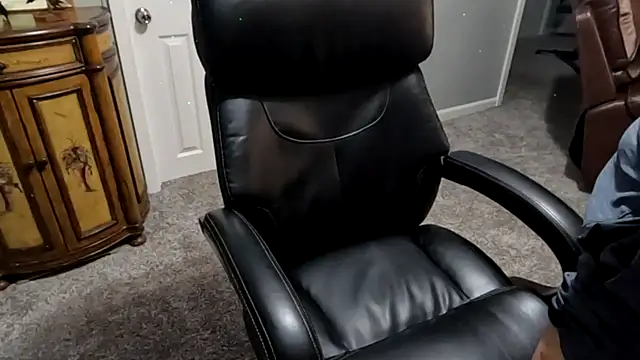 Mickelangello75 online show from September 25, 3:27 pm