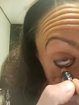 Snapshot of Astrid3 chatting on September 29, 10:14 pm Astrid3 online show from September 29, 10:14 pm