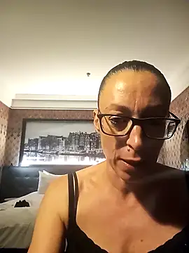 Snapshot of Astrid3 chatting on September 30, 8:58 pm Astrid3 online show from September 30, 8:58 pm