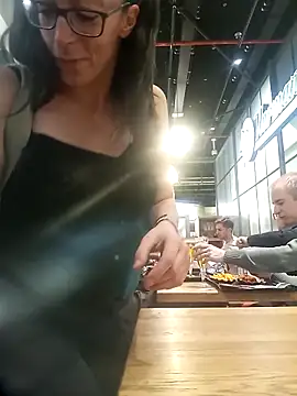 Snapshot of Astrid3 chatting on October 21, 4:51 pm Astrid3 online show from October 21, 4:51 pm