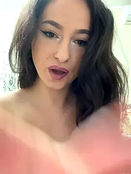 Snapshot of SunnyDane chatting on November 10, 10:47 am SunnyDane online show from November 10, 10:47 am