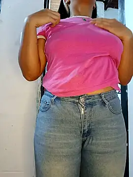 girlpee online show from November 24, 6:18 pm