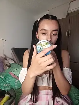 Snapshot of sweetdubros2 chatting on September 16, 2:12 am sweetdubros2 online show from September 16, 2:12 am