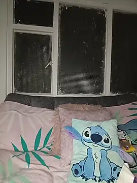 Snapshot of sweetdubros2 chatting on October 17, 5:21 am sweetdubros2 online show from October 17, 5:21 am