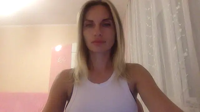 KarelliaStar online show from September 15, 7:03 pm