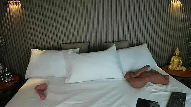 AlisonBeckerr  online show from November 12, 5:02 pm