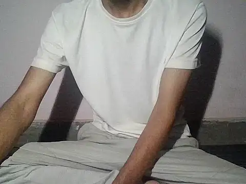 ash706339 online show from September 15, 12:21 am