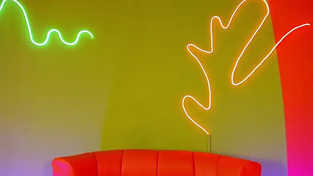 Bagiolett online show from October 4, 2:26 pm