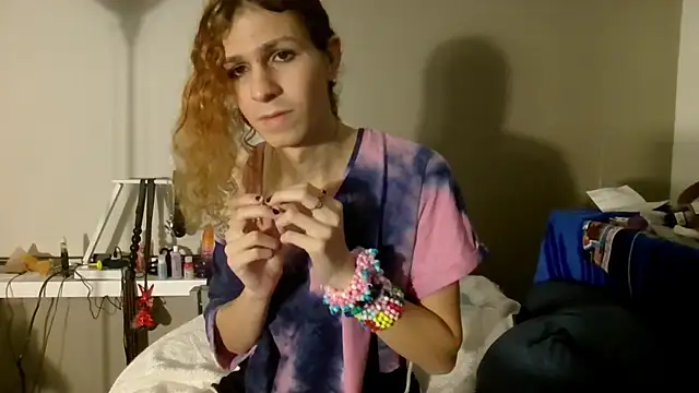 cuddlyavenue online show from October 11, 11:36 pm